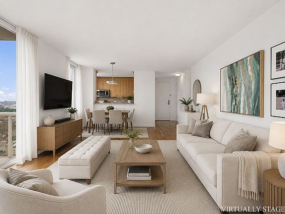 2nd image of 200 E 89th St APT 38A
