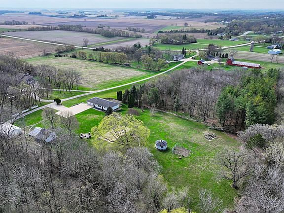 5th image of 2001 Bremer Rd