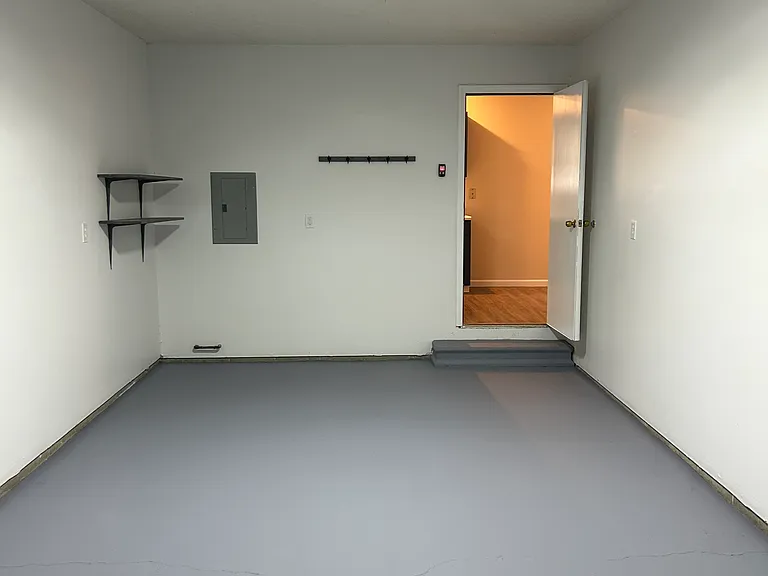 518 E South St #1 — Photo 1