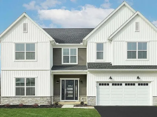 111 Blue Mountain Blvd, Carlisle, PA 17013
