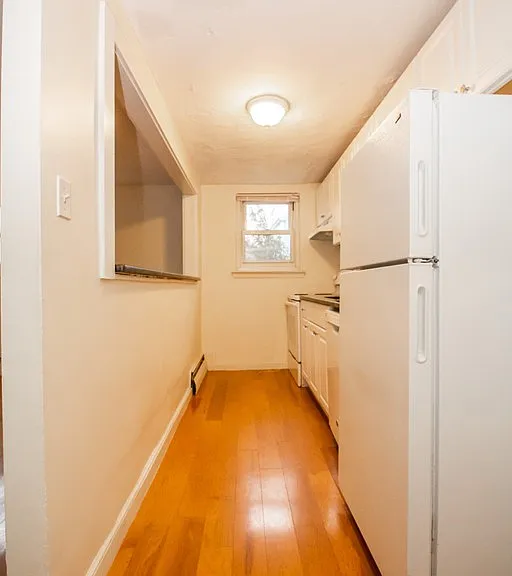 95 Chestnut St #1B — Photo 3