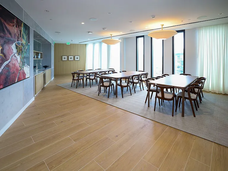 987 Queen St #2708 — Photo 17