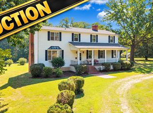 1426 Redfields Rd, Appomattox, VA 24522