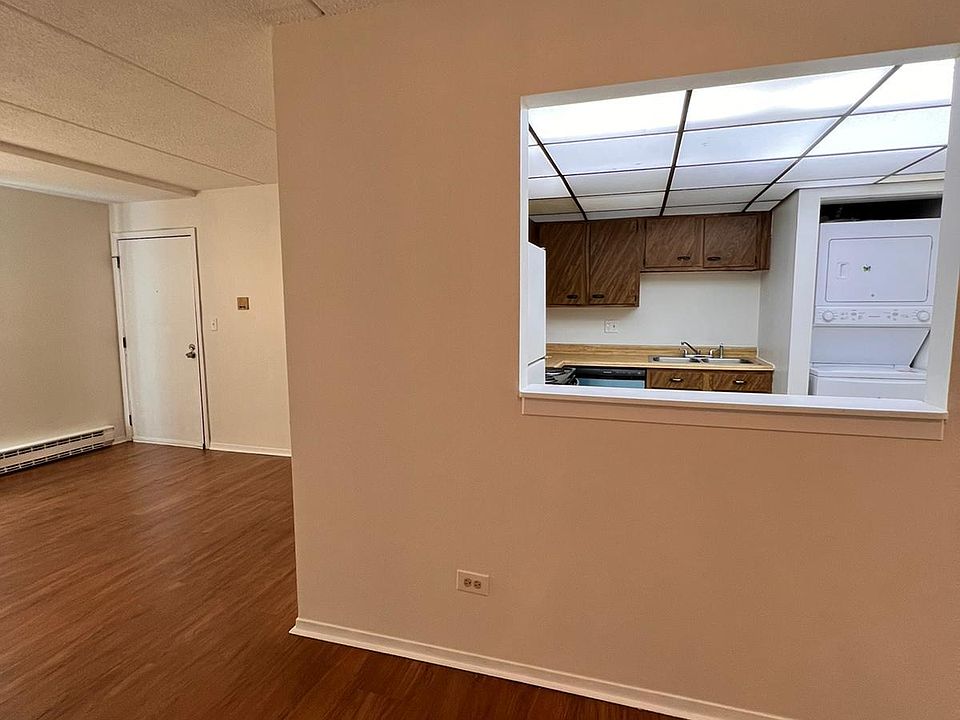 1st image of 124 Klein Creek Ct APT 4D