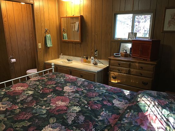 4th image of 923 SE Bay Blvd Unit 38