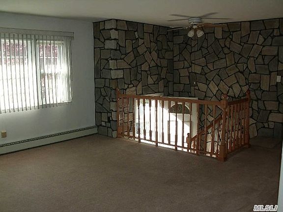 4th image of 129 Whittier Ave