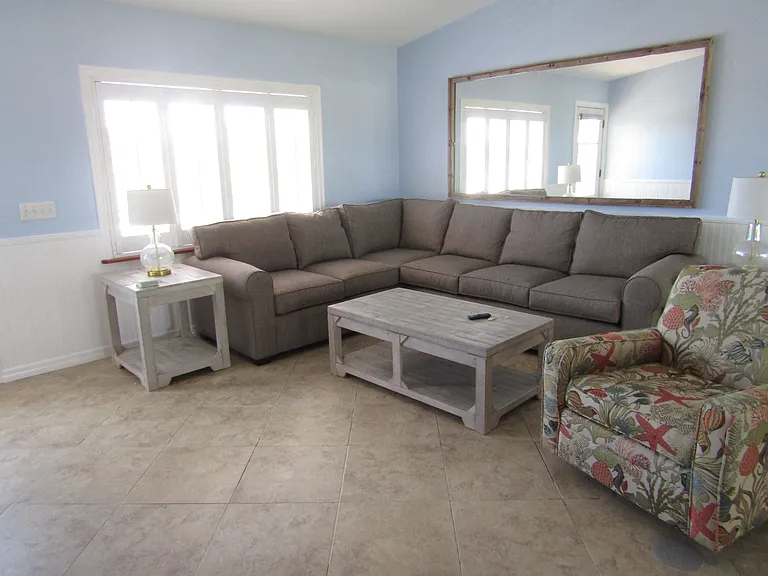 259 Caribbean Dr E — Photo 6