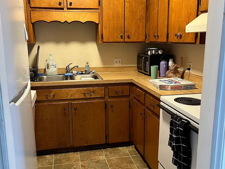 1303 Giles Rd #B — Photo 19