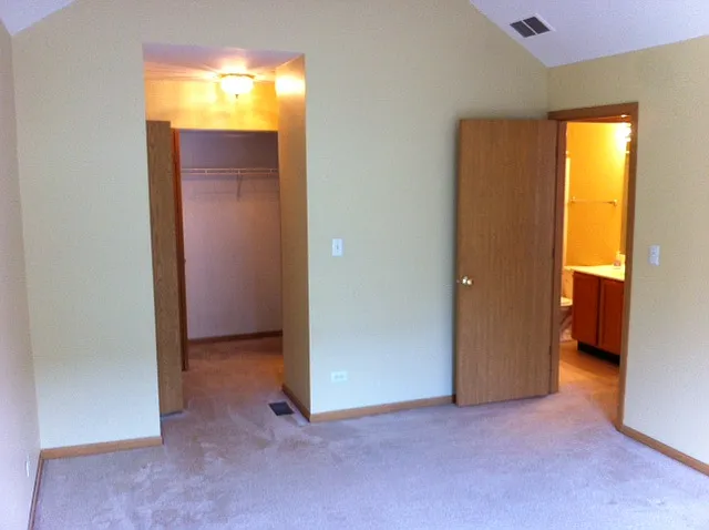 2 bed, 1.5 bath, 1150 sqft, $1,950 — Photo 2