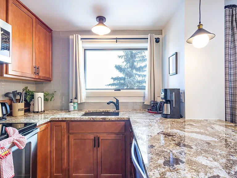 535 S Park Ave #4218 — Photo 1