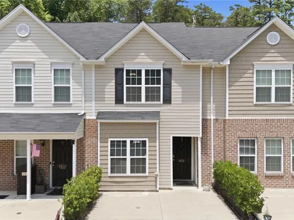 6512 Ashebrook Dr, High Point, NC 27265