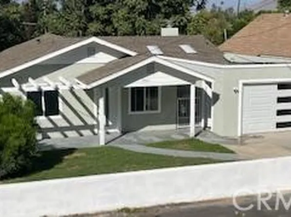 3943 Ridge Rd, Riverside, CA 92501