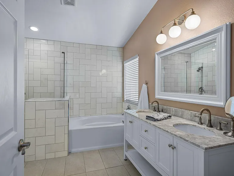 7362 E Hanover Way — Photo 18