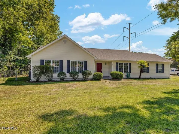 1107 Pine Grove Drive, Wilmington, NC 28409