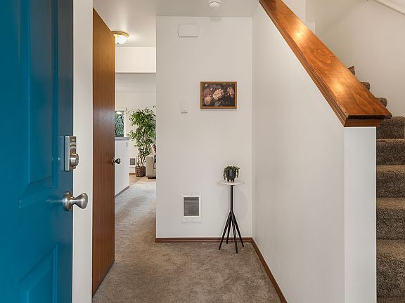 3rd image of 424 N 3rd Ave SW #B