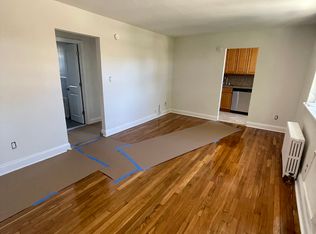 (Undisclosed Address), Oakland Gardens, NY 11364