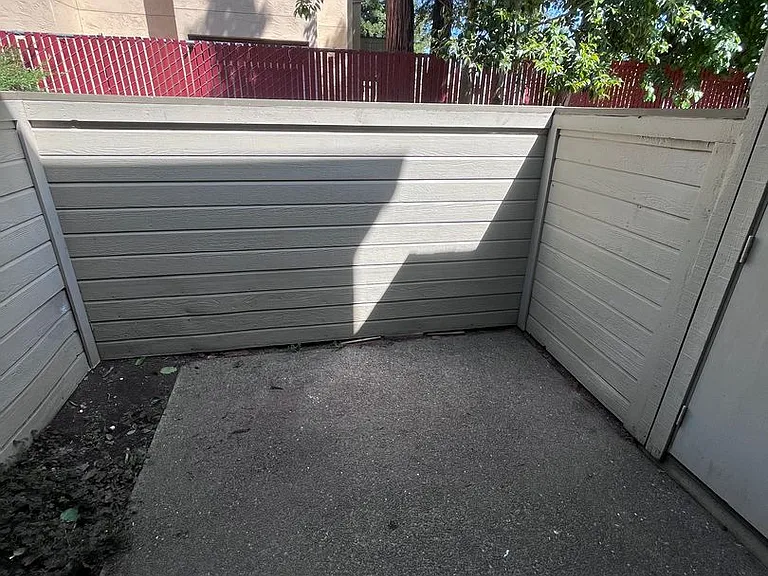 9127 Newhall Dr #39 — Photo 11
