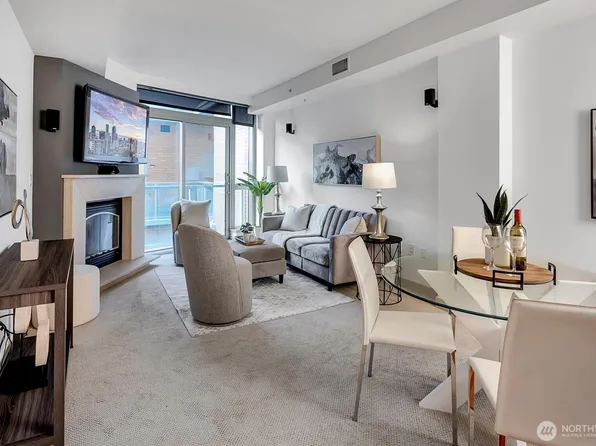 10650 NE 9th Place #5208, Bellevue, WA 98004