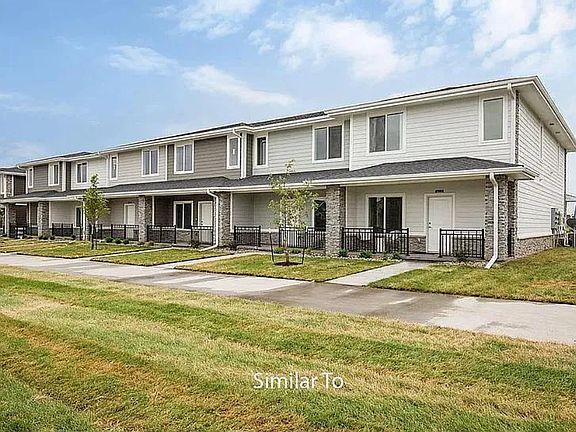 2nd image of 2342 SE Parkview Crossing Dr #1