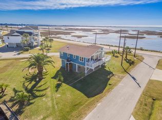 16726 Cormorant Rd, Jamaica Beach, TX 77554