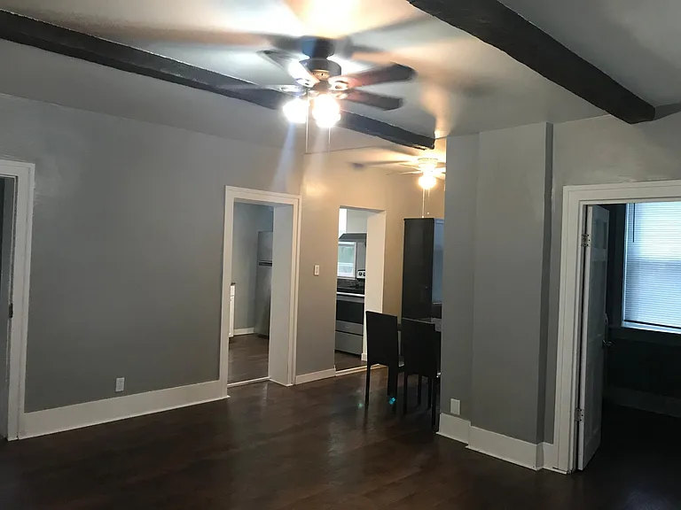 1602 Alabama Ave — Photo 5