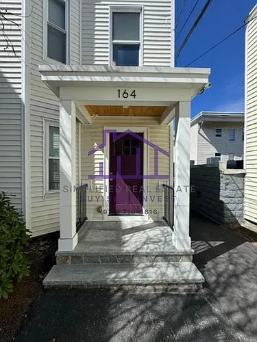 164 Riverside St #1 Photo 1