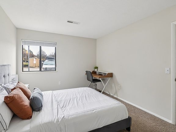 4th image of 84 Antelope Way #Id1058085p