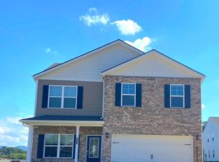813 Pinhoti St, Johnson City, TN 37604