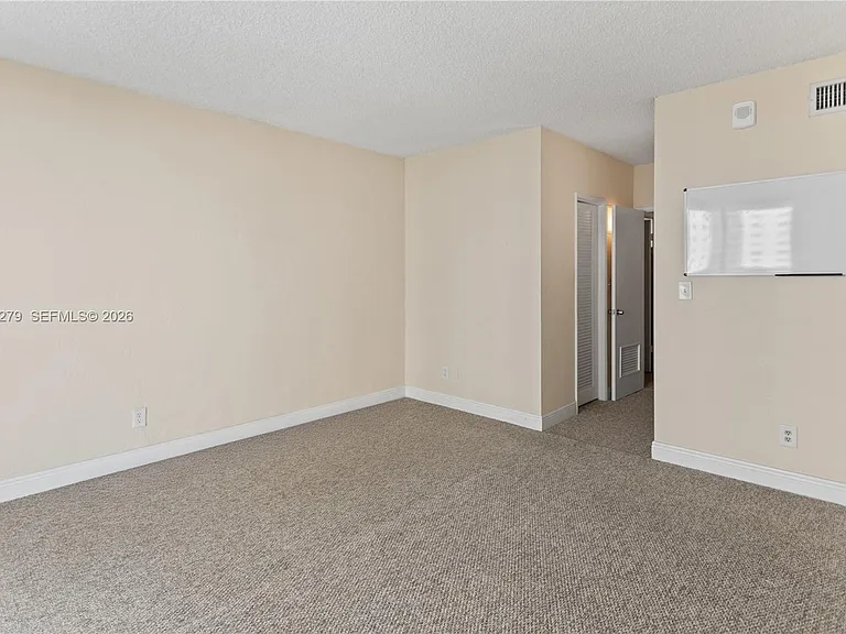 19390 Collins Ave #516 — Photo 27