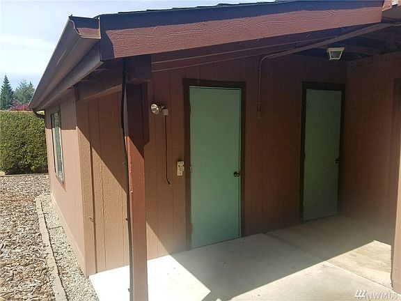 3rd image of 507 NW Silver Glen Ln