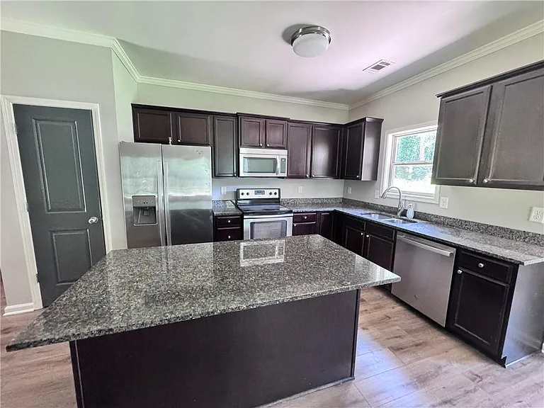 2660 Dr Bramblett Rd — Photo 6