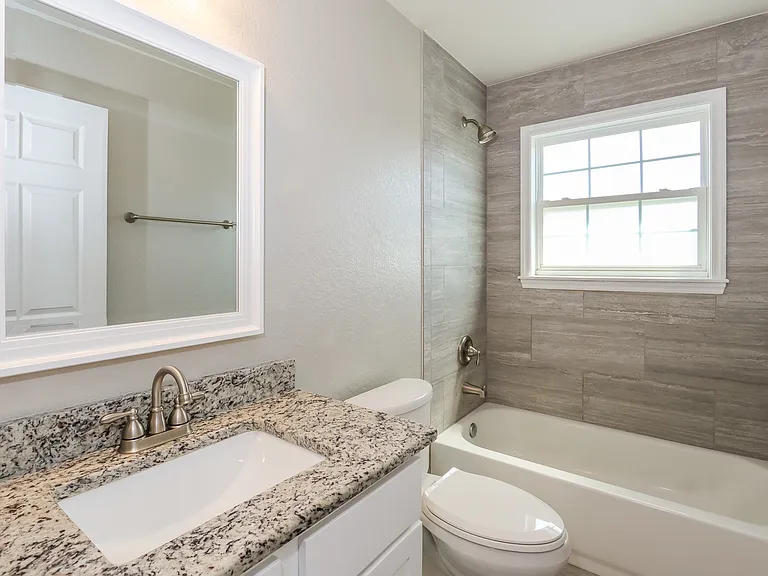 13716 Coronado Dr — Photo 12