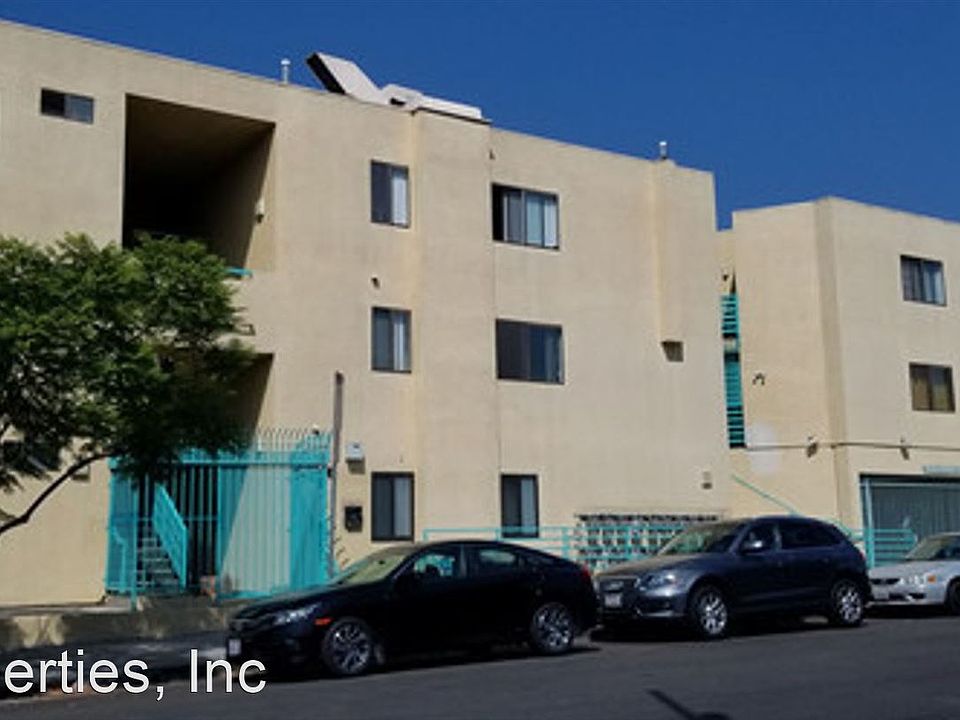 2nd image of 2724 Abbot Kinney Blvd #8865745