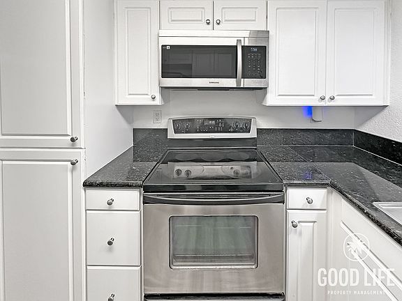 3rd image of 25541 Indian Hill Ln Unit S