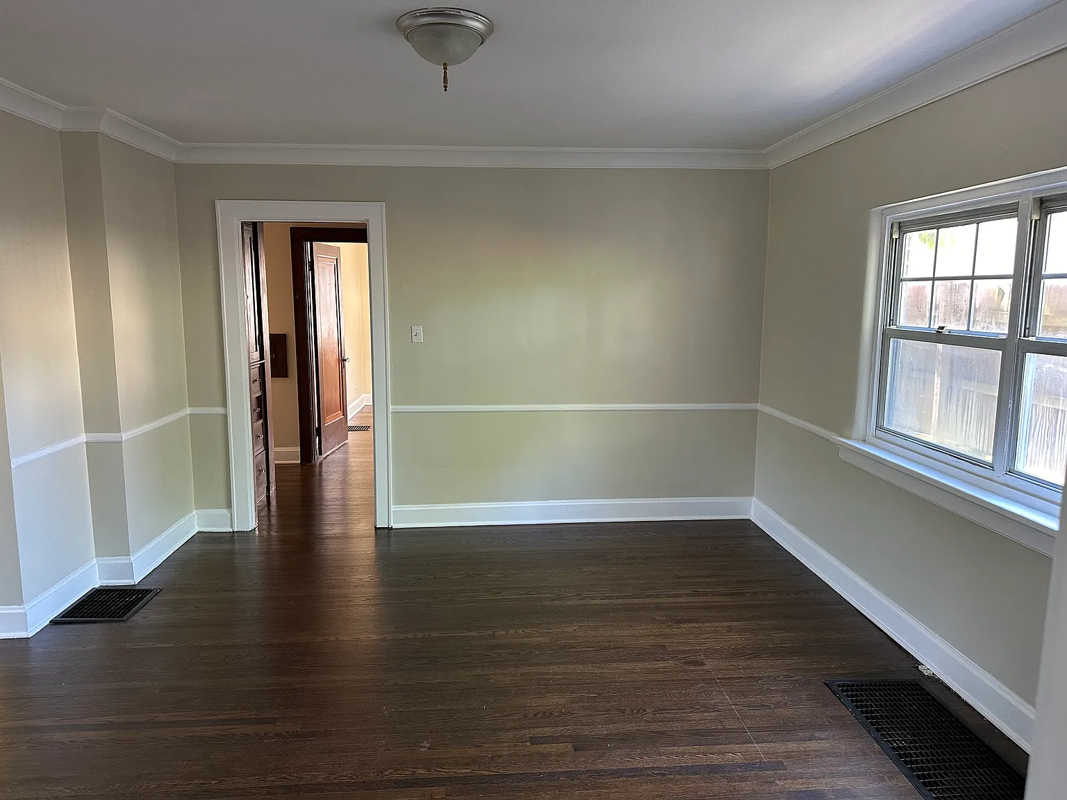 2 bed, 1310 sqft, $1,250 — Photo 3