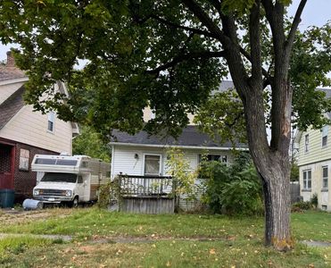 2429 Humboldt Ave, Flint, MI, 48504