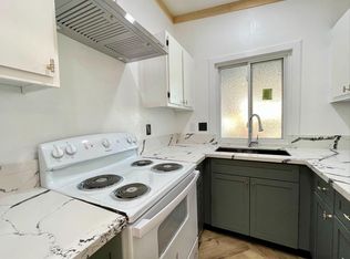 7402 Lancer Ln, Sacramento, CA 95828