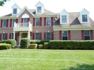 2 Kirkwood Dr, Mount Laurel, NJ 08054