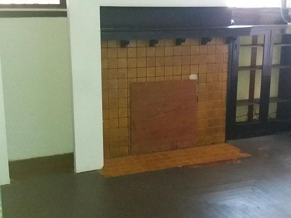 5th image of 1422 Lee St E APT C