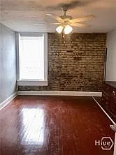3 bed, 2.0 bath, 1300 sqft, $3,000 — Photo 3