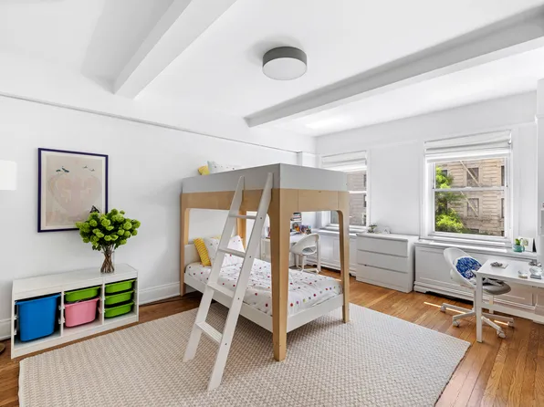 49 East 96th Street image 8 of 15