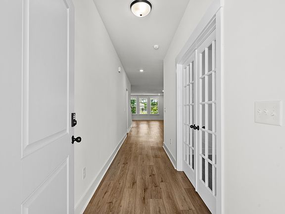 3rd image of 739 Sun Colony Blvd.