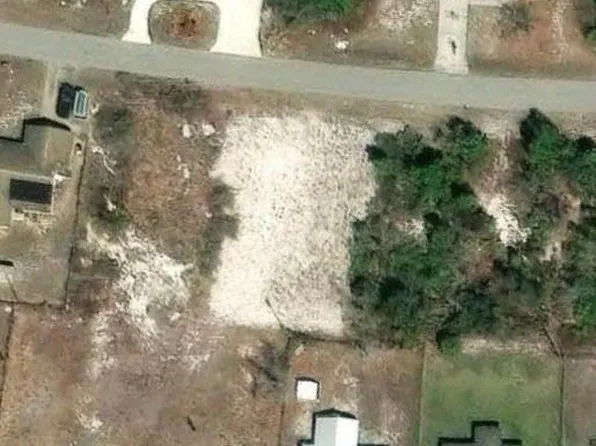  126 Loquat RD NW, LAKE PLACID, FL 33852