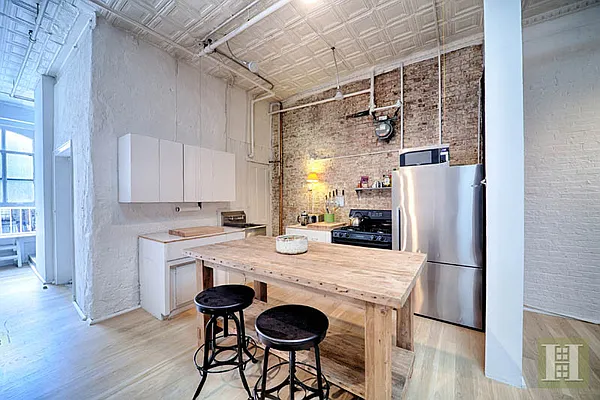 Rented by Halstead Real Estate | media 24