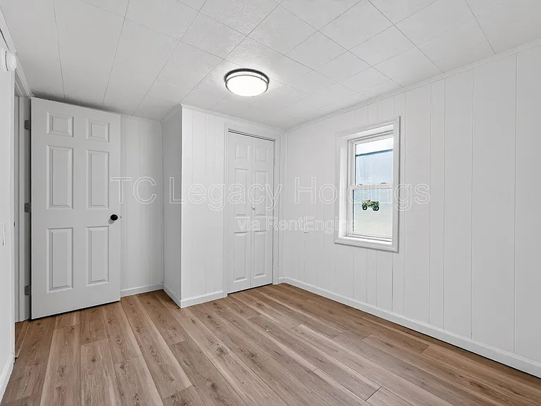 192 Fairmor Dr — Photo 16