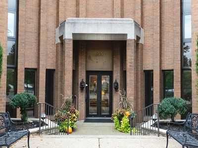 900 Washington Rd APT 512, Pittsburgh, PA, 15228