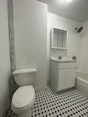 Rented by Peter R. Hungerford, LREB | media 16