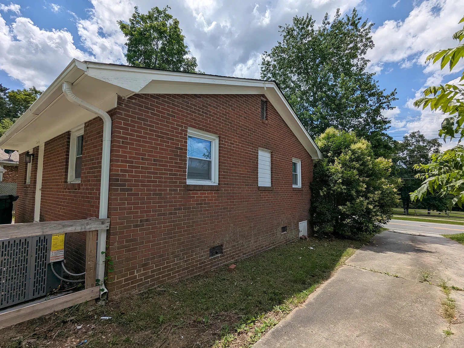 2 bed, 675 sqft, $1,115 — Photo 3