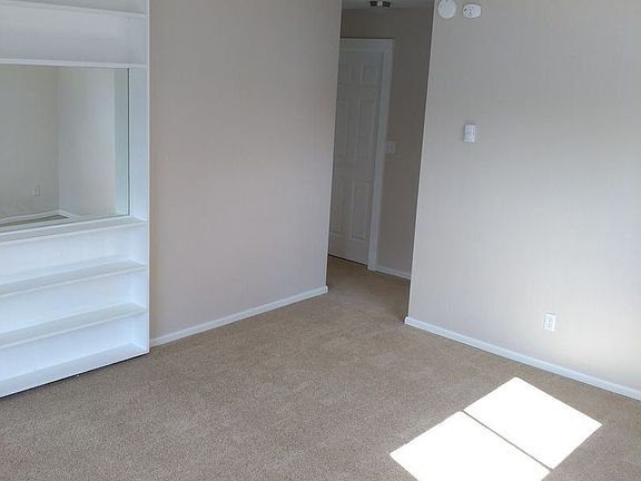 4th image of 1522 9th St #A