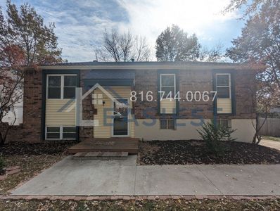 2500 NW Salem Ct, Blue Springs, MO, 64015